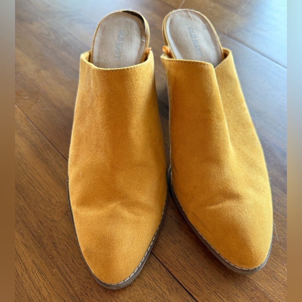Old Navy Mustard Yellow Suede Mules